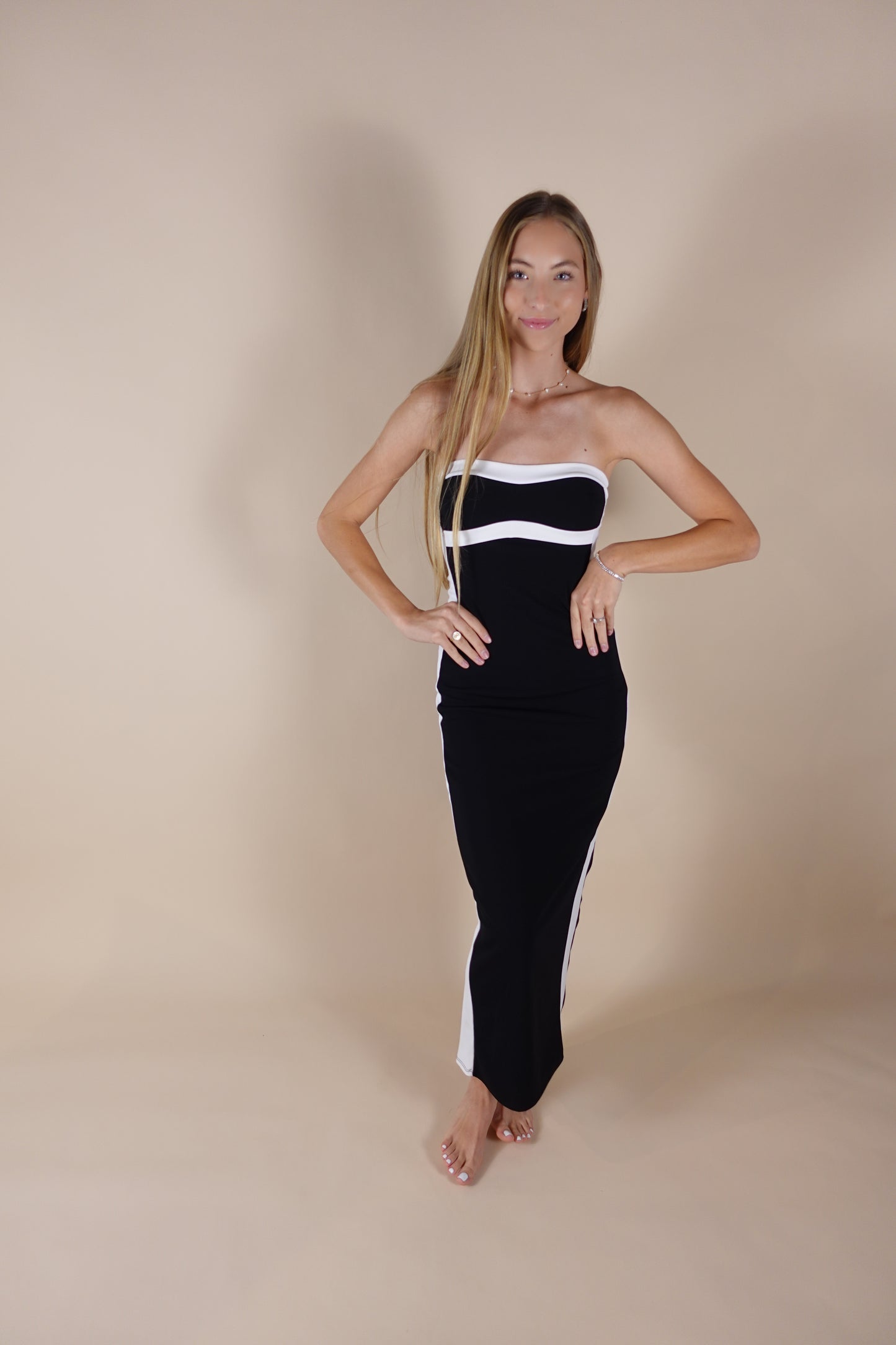 Lexi Maxi Dress - Black & White