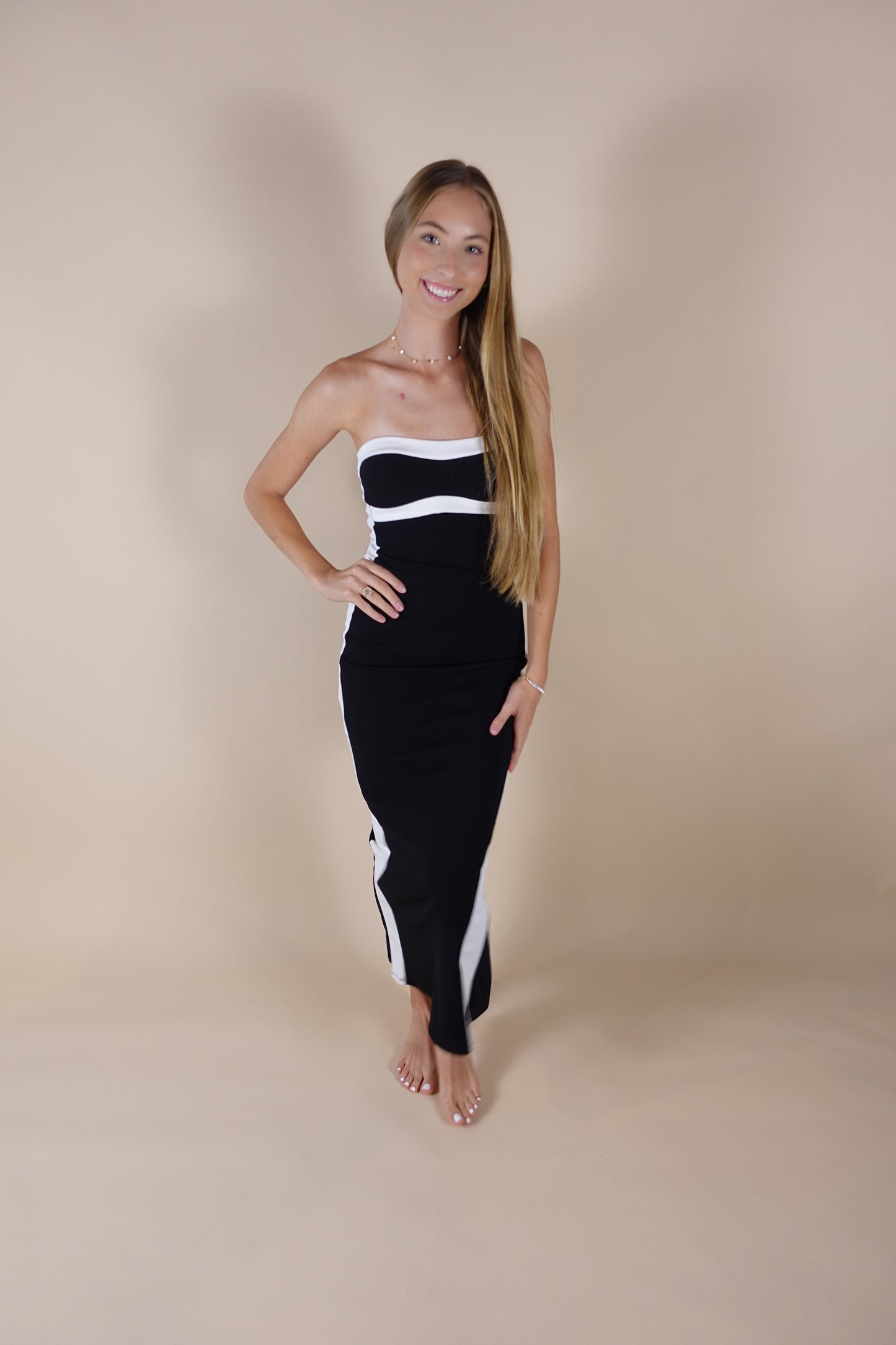 Lexi Maxi Dress - Black & White