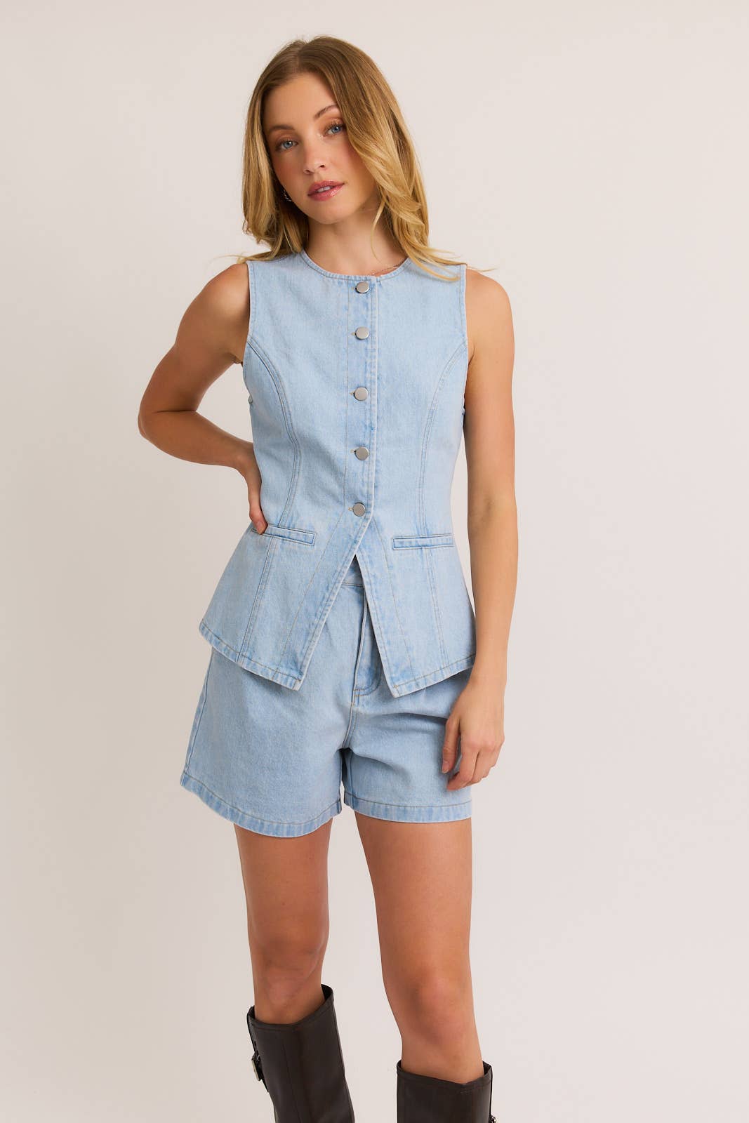 Button Front Sleeveless Denim Top: Light Denim
