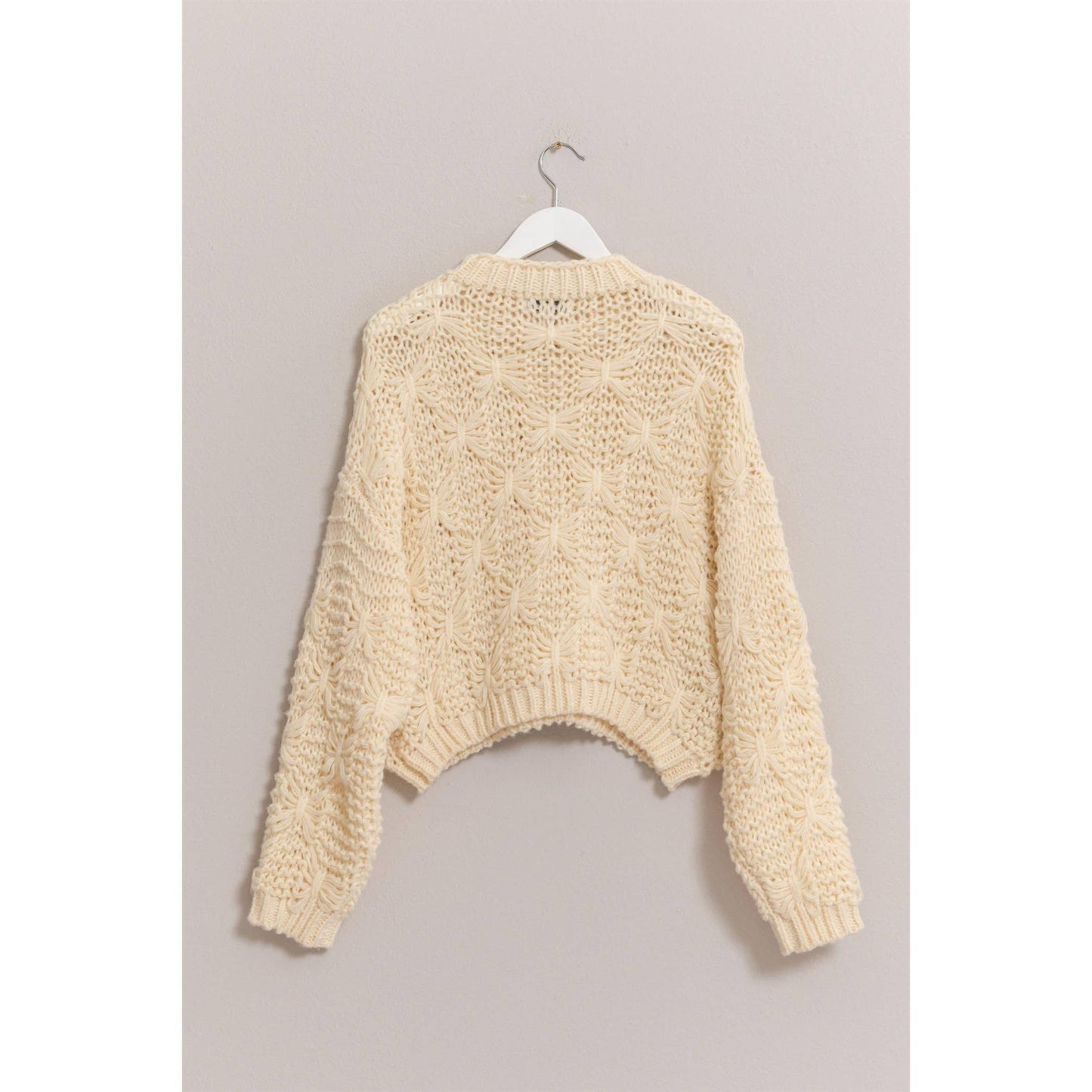 Chunky Cable Knit Sweater With Bow Details: Cream