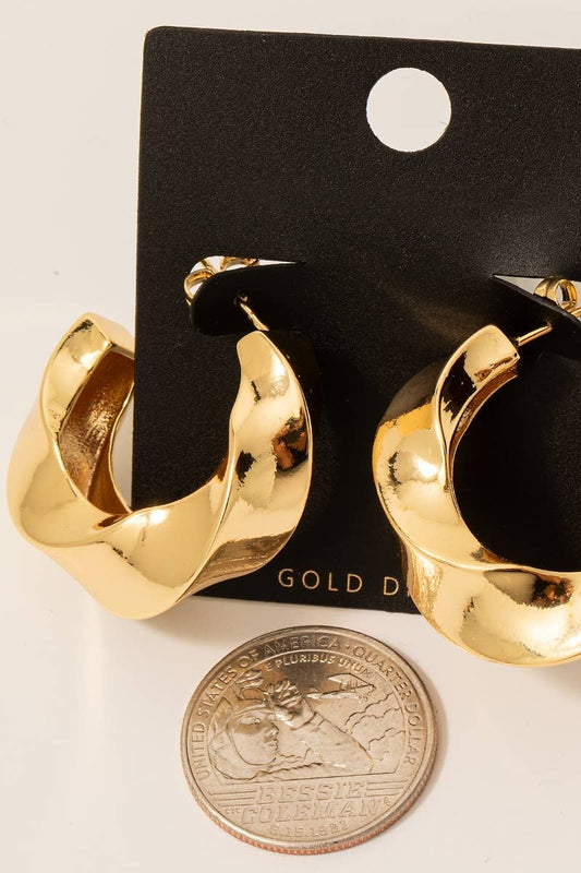 Dipped Twisted Square Tube Hoop Earrings: Gold